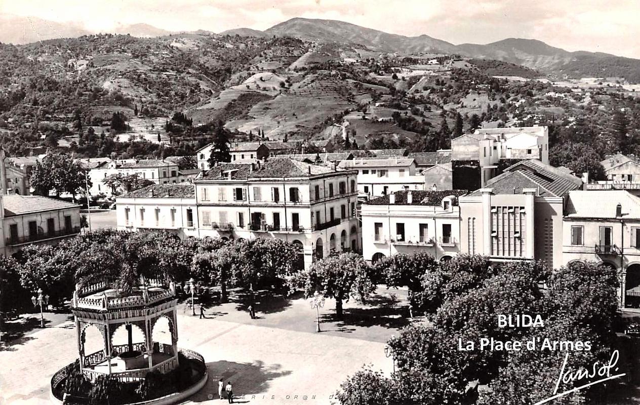 Blida - La Place d'Armes.jpg